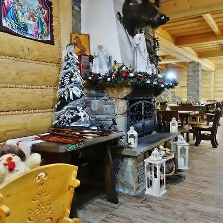 Góralski Pałacyk Bed and breakfast