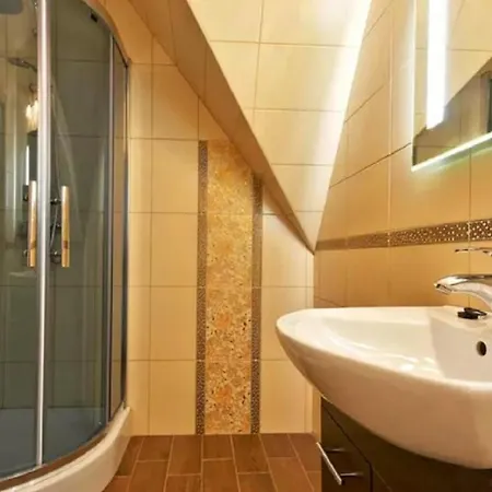 Bed and Breakfast Goralski Palacyk