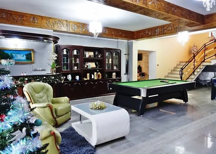 Goralski Palacyk Bed & Breakfast 3*